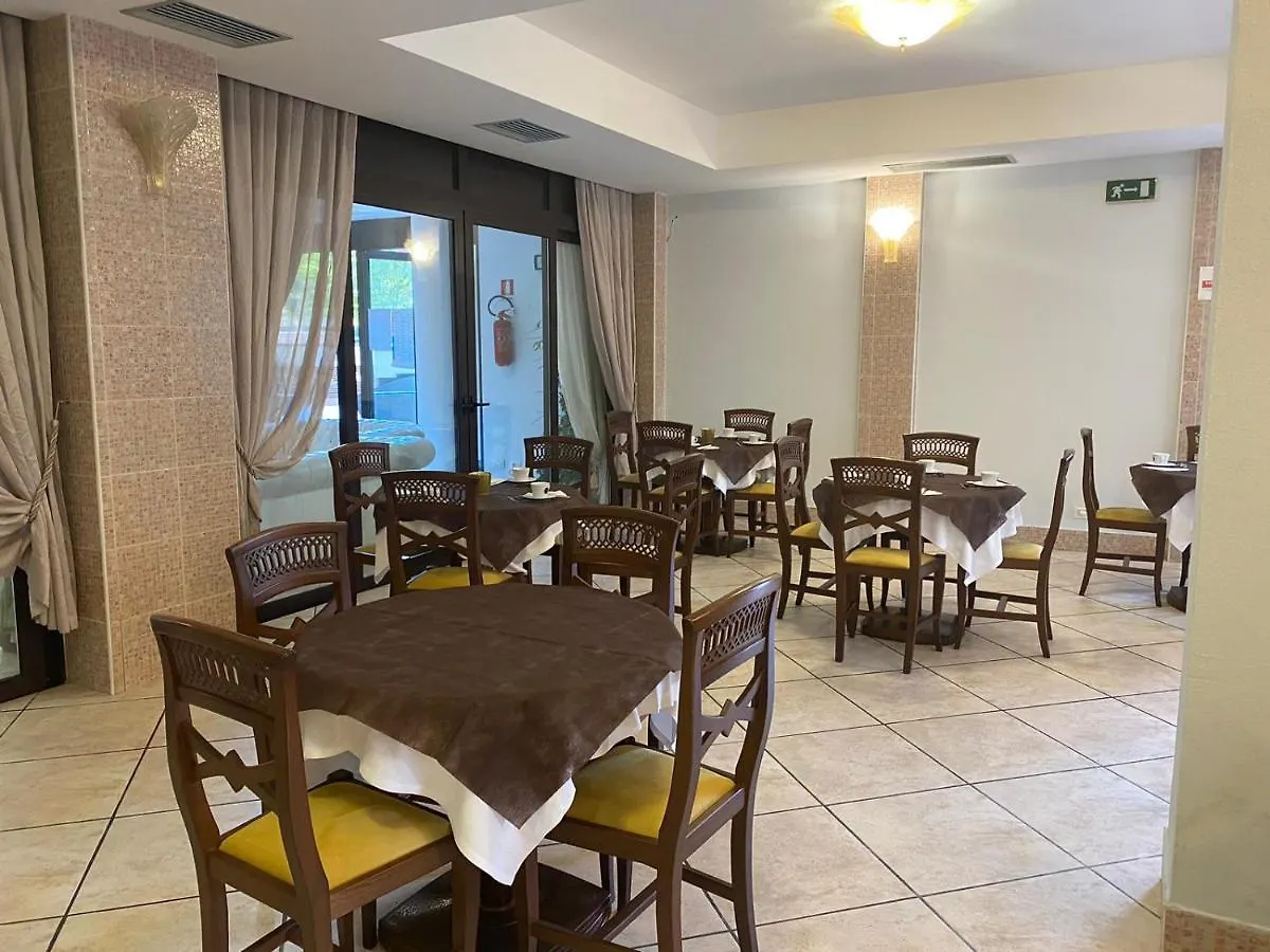 Albergo Etico Cesenatico 4*,